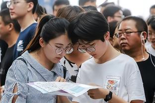 强势晋级！飞往纽约！76人险胜热火 季后赛首轮将战尼克斯